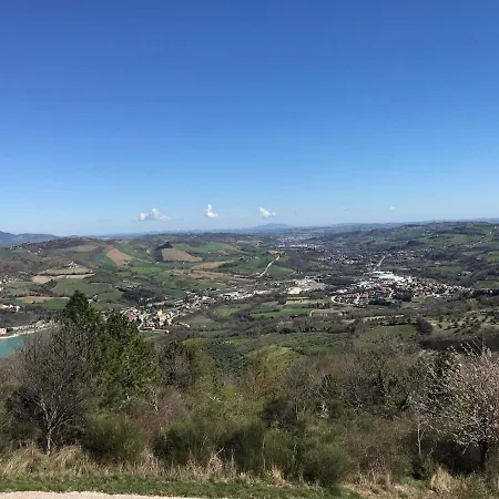 La Terrazza Dei Monti Azzurri Ferienhaus